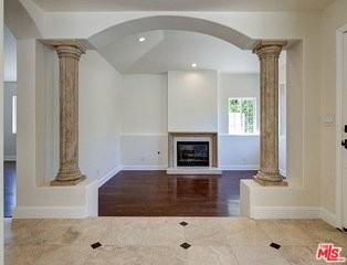 712 N Vista St - Photo 2 of 7