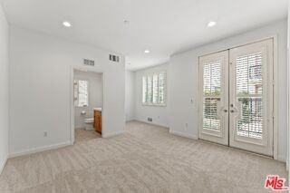 5738 Celedon Crk - Photo 4 of 8