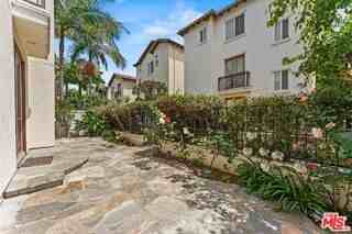 5738 Celedon Crk - Photo 5 of 8