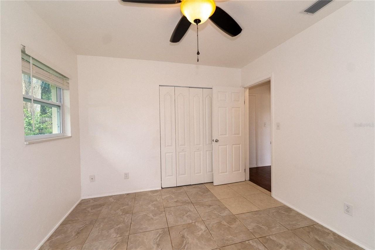 1915 Dudley Pl - Photo 7 of 17