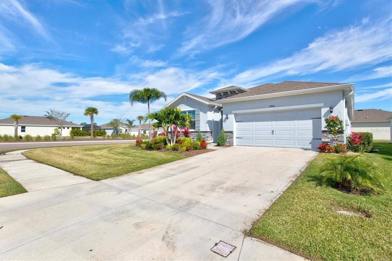 13905 Woodbridge Ter - Photo 2 of 50