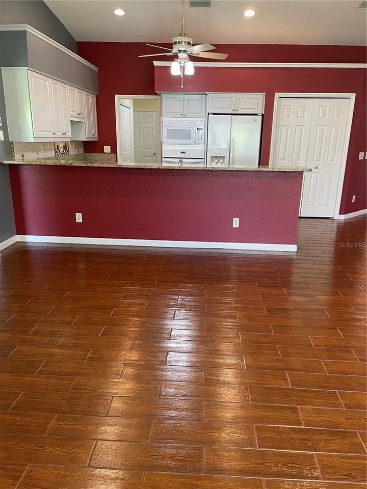 9461 Miami Cir - Photo 4 of 25