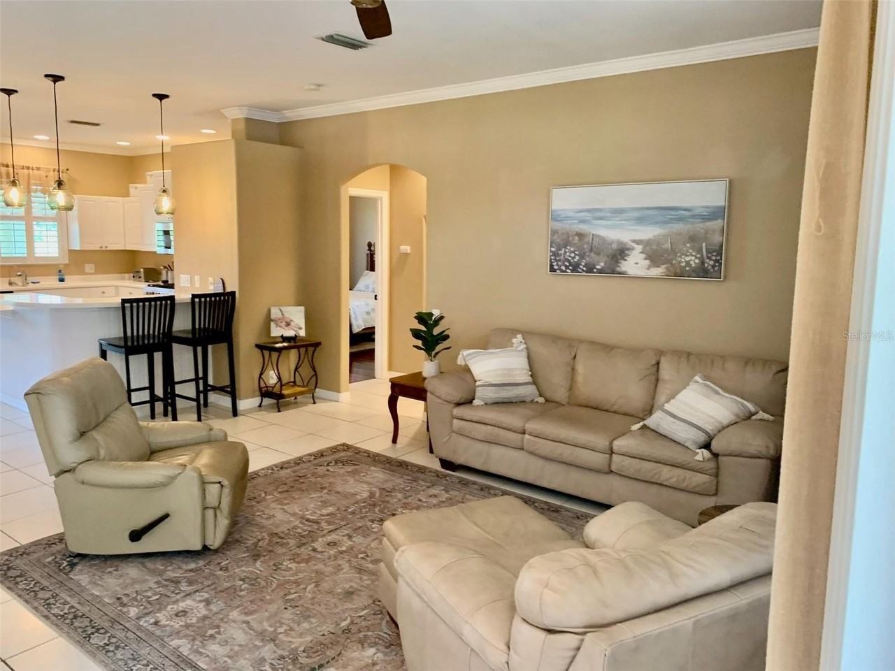 2775 Royal Palm Dr - Photo 6 of 37