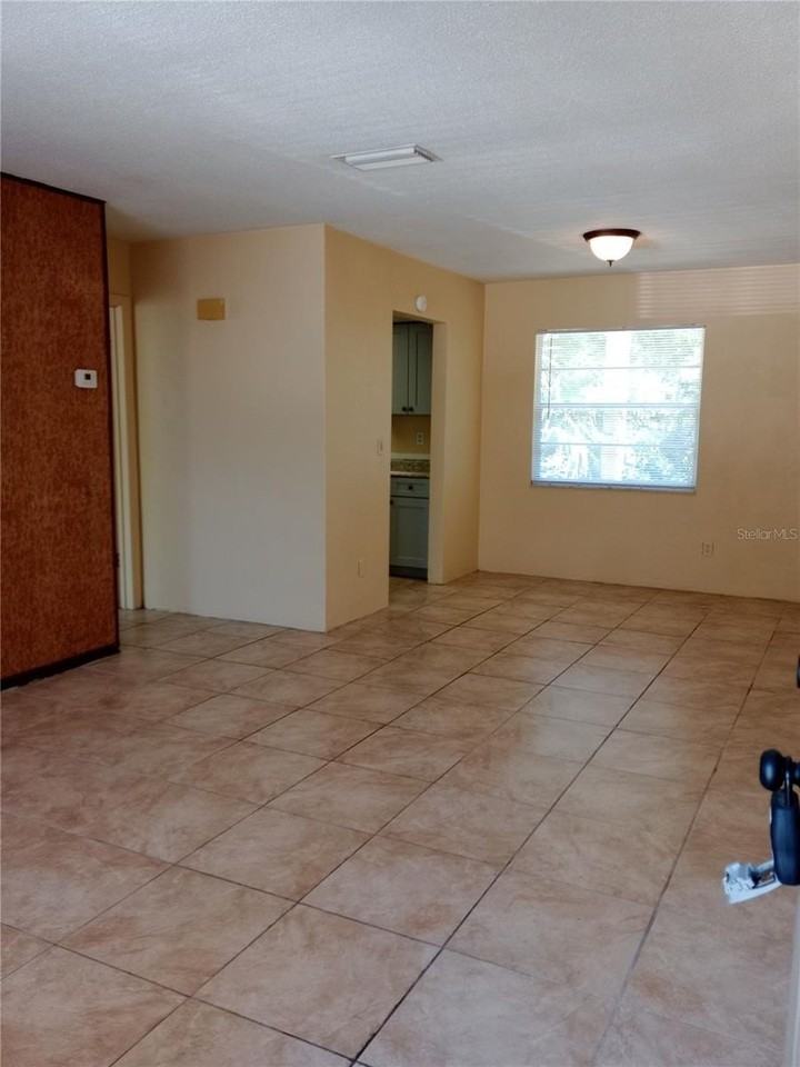 1217 Kennedy Rd #58 - Photo 2 of 9