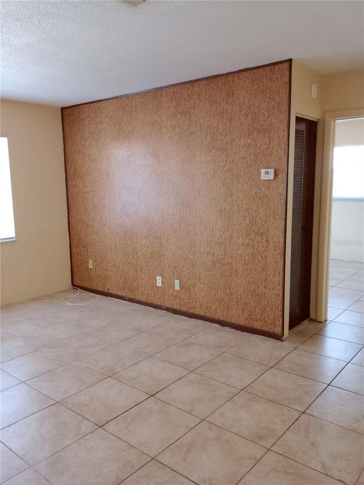 1217 Kennedy Rd #58 - Photo 3 of 9