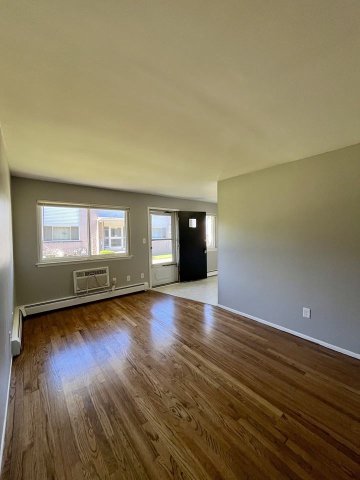 580 Harrison Blvd #59 - Photo 2 of 31