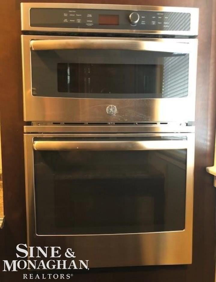 1134 Wayburn St #2S - Photo 7 of 29