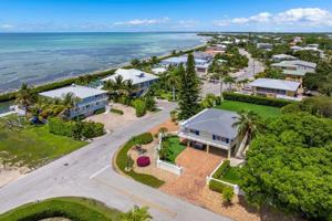 featured image of 235 W Seaview Cir