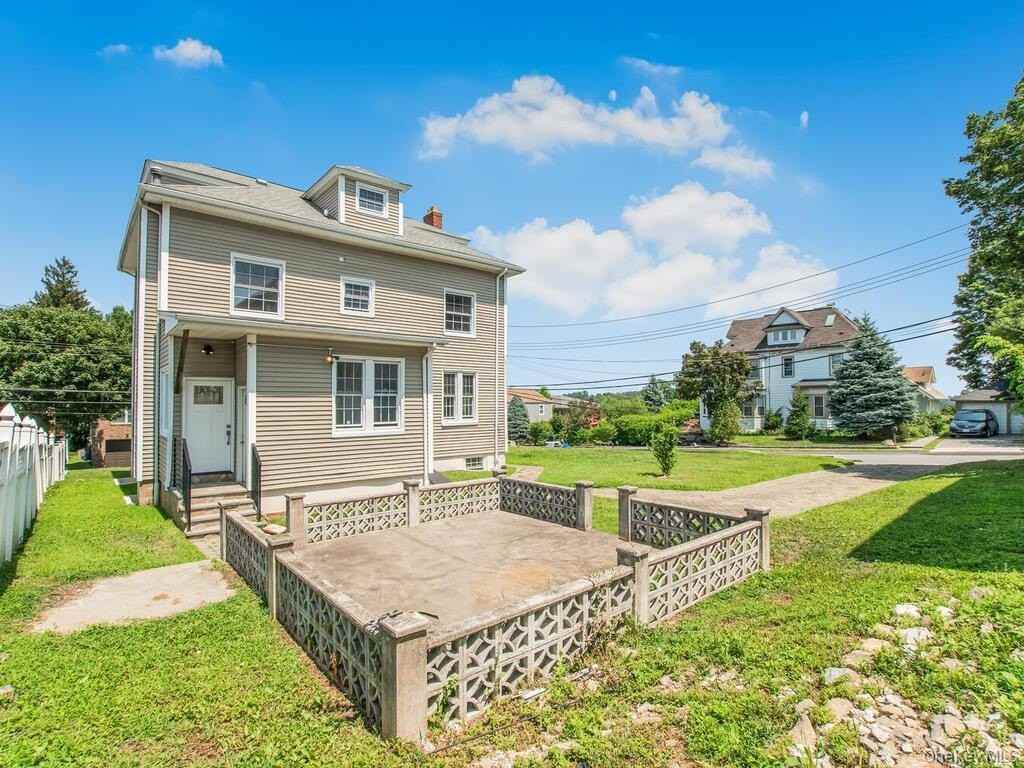 70 Normandy Rd - Photo 3 of 26