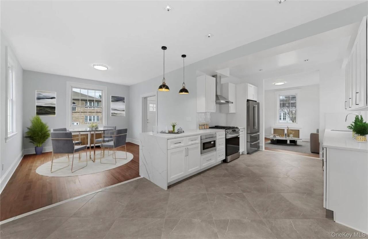 70 Normandy Rd - Photo 2 of 24