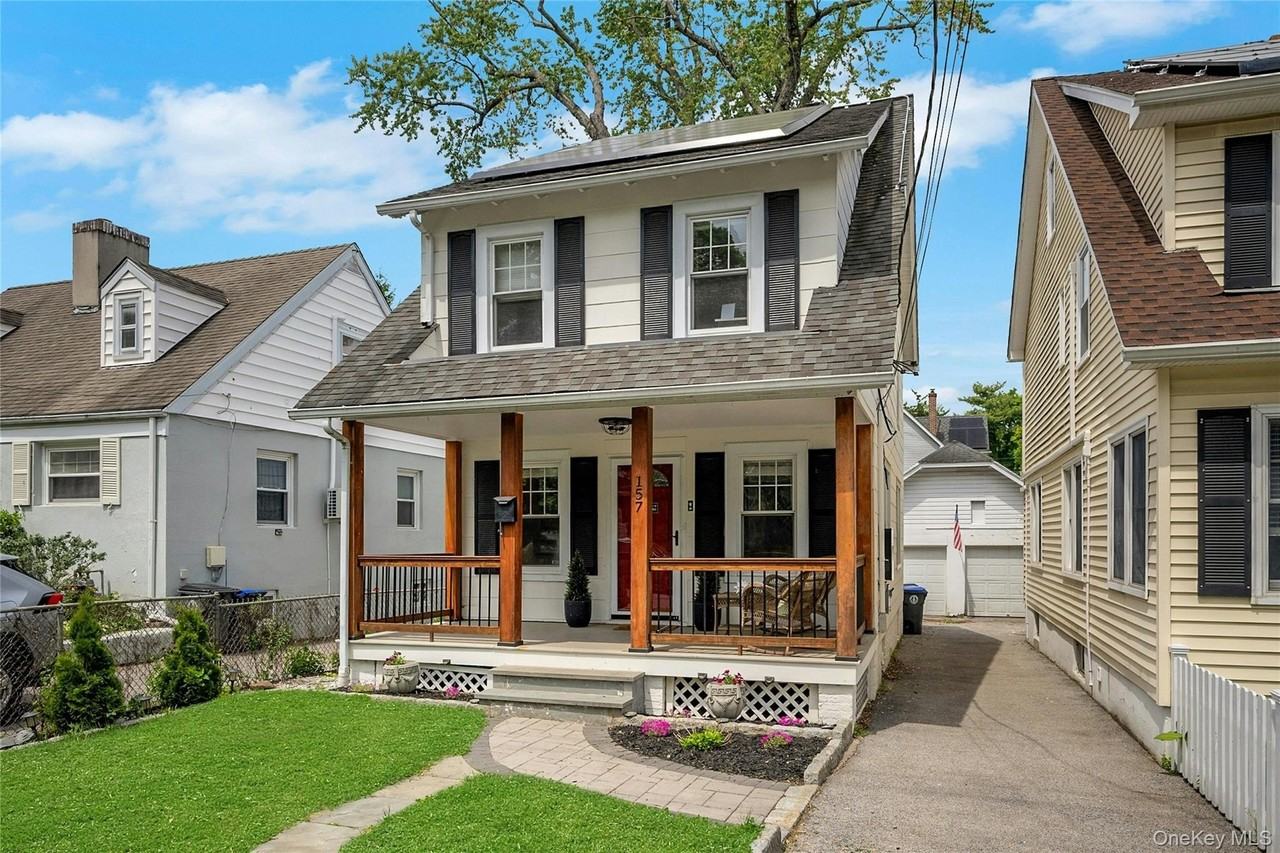 157 Columbia Ave - Photo 3 of 38