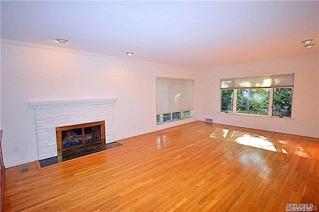 17 Hilltop Dr W - Photo 2 of 21