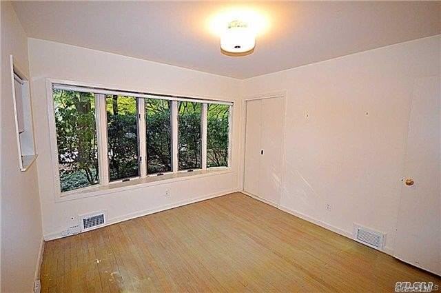 17 Hilltop Dr W - Photo 6 of 21