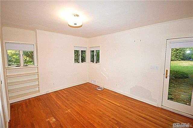 17 Hilltop Dr W - Photo 7 of 21