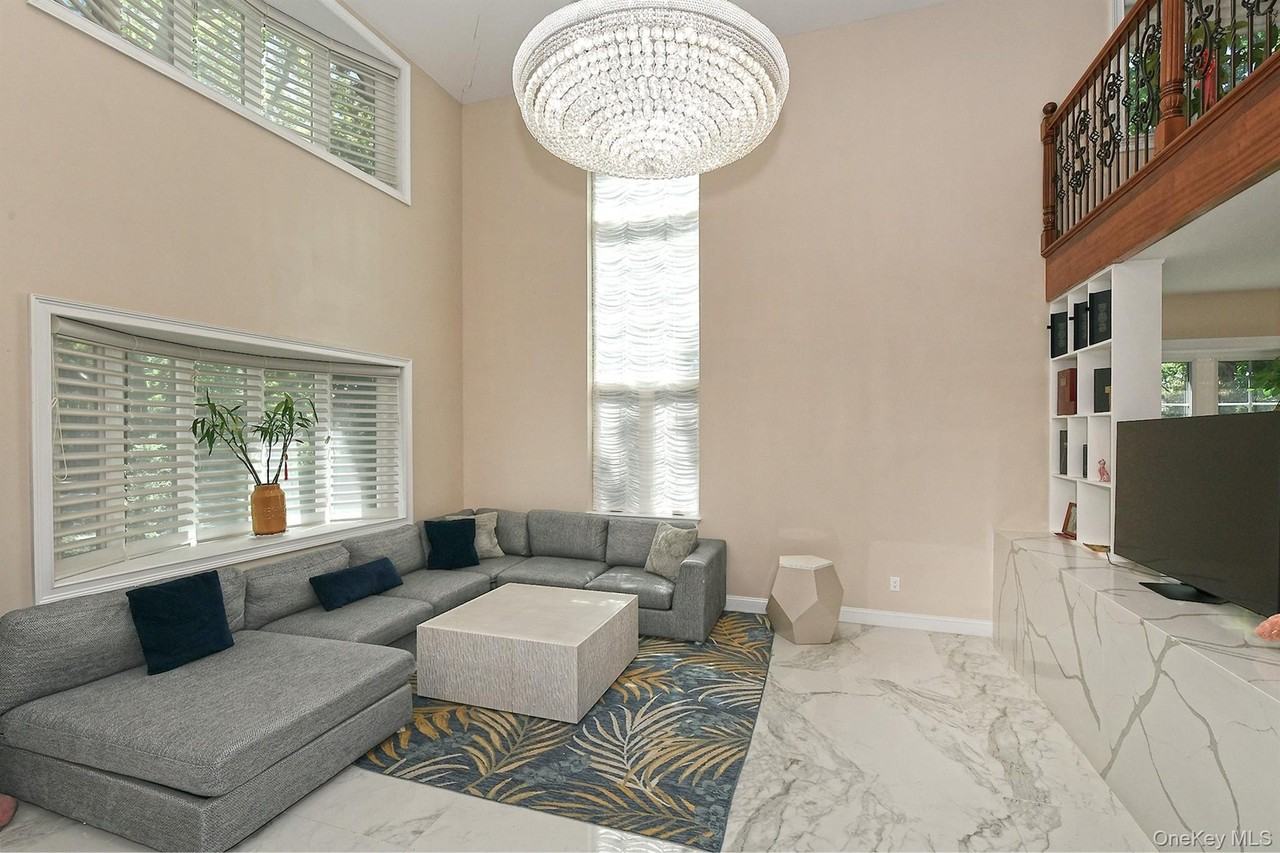 6626 Marathon Pkwy - Photo 4 of 33