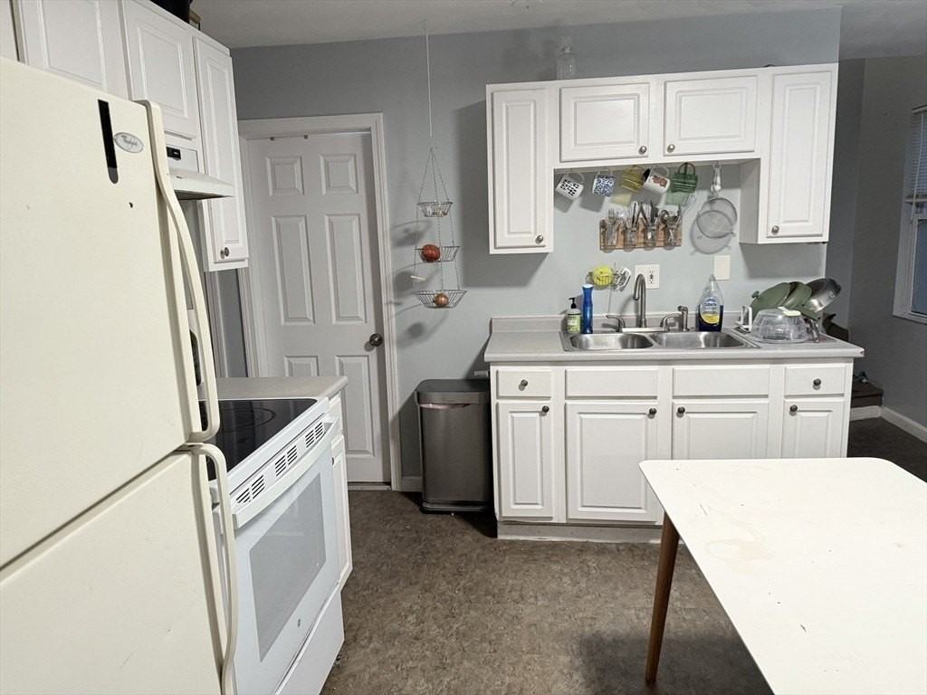 131 Ledge St #2R - Photo 3 of 14