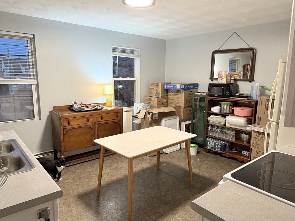 131 Ledge St #2R - Photo 5 of 14