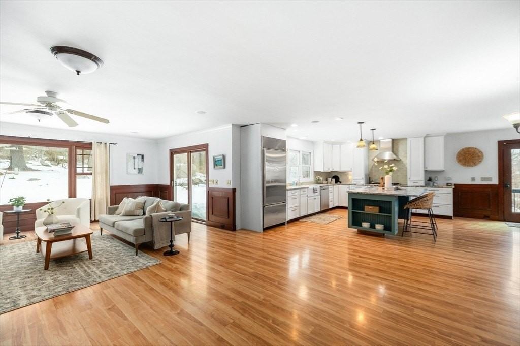 32 Witham St #B - Photo 3 of 26