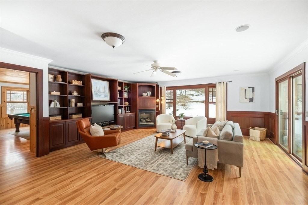 32 Witham St #B - Photo 4 of 26