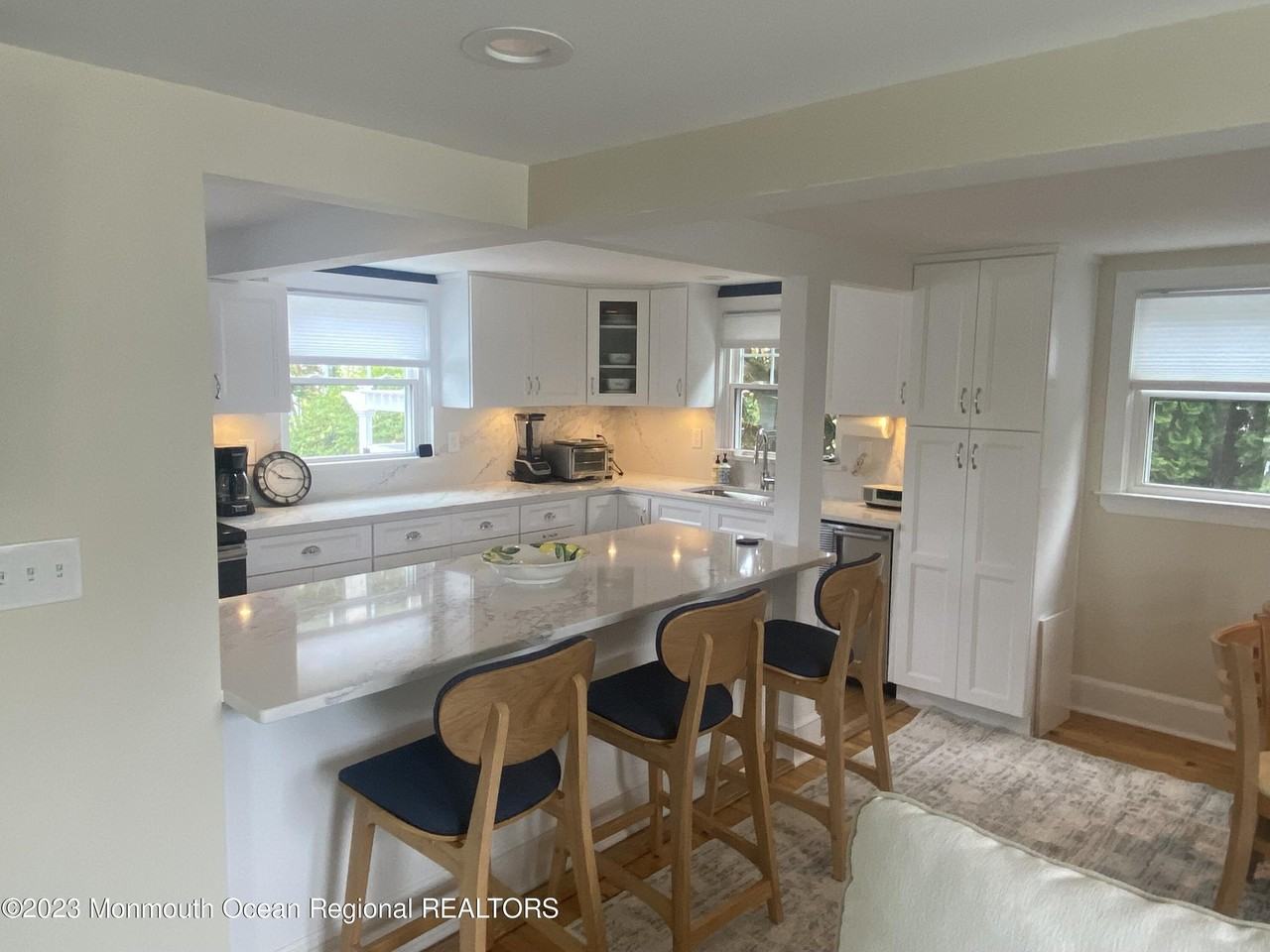 305 3rd Ave - Photo 3 of 22