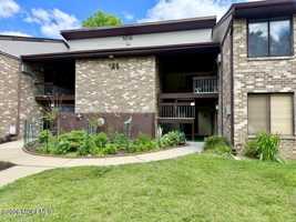 featured image of 166 Cross Slope Ct #H