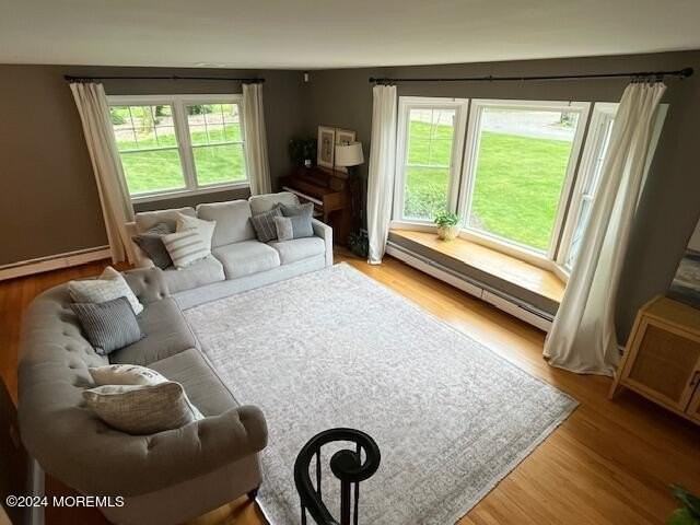 18 Hobart St - Photo 5 of 24
