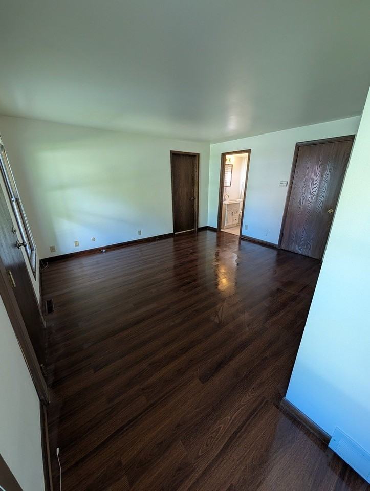 726 S Jefferson St #A - Photo 5 of 18