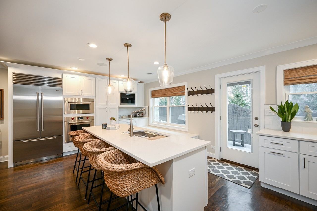530 Anthony St #530 - Photo 7 of 19