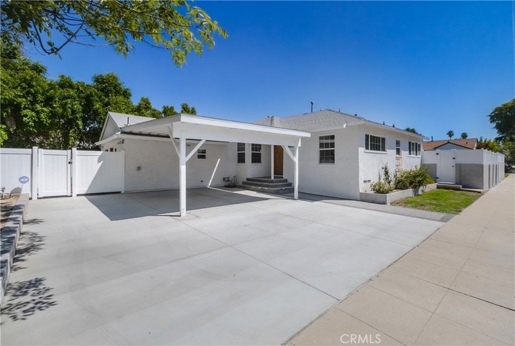 11000 Gaviota Ave - Photo 2 of 28
