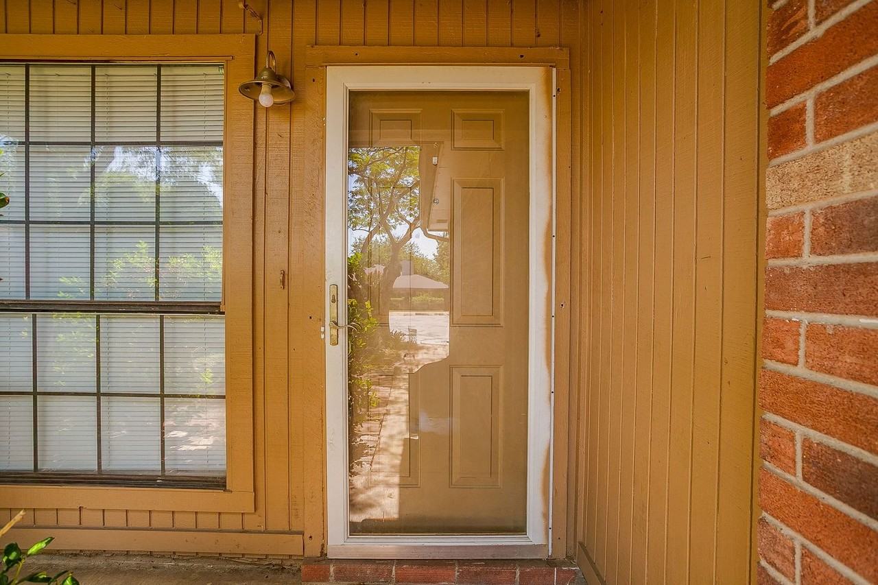 4517 Compass Ct - Photo 2 of 22