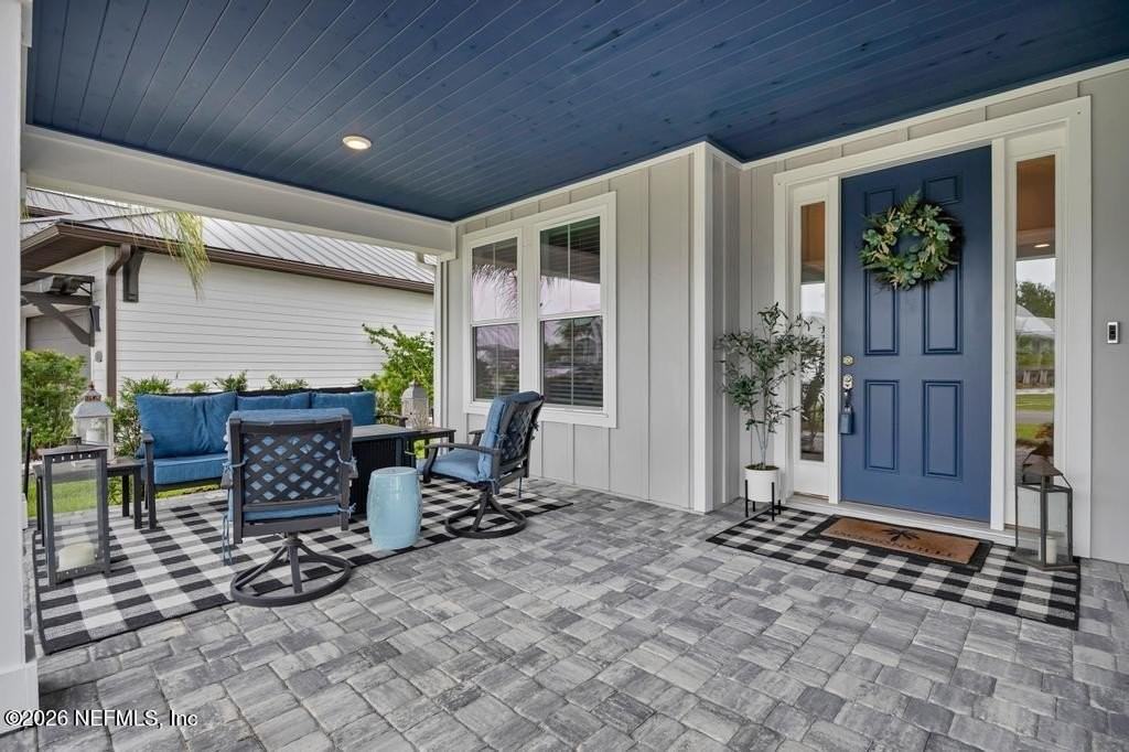 221 Marquesa Cir - Photo 2 of 50