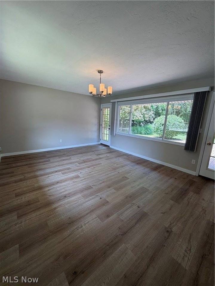 2104 Walter Rd - Photo 5 of 30