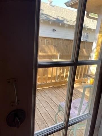 5838 Willow St - Photo 6 of 8