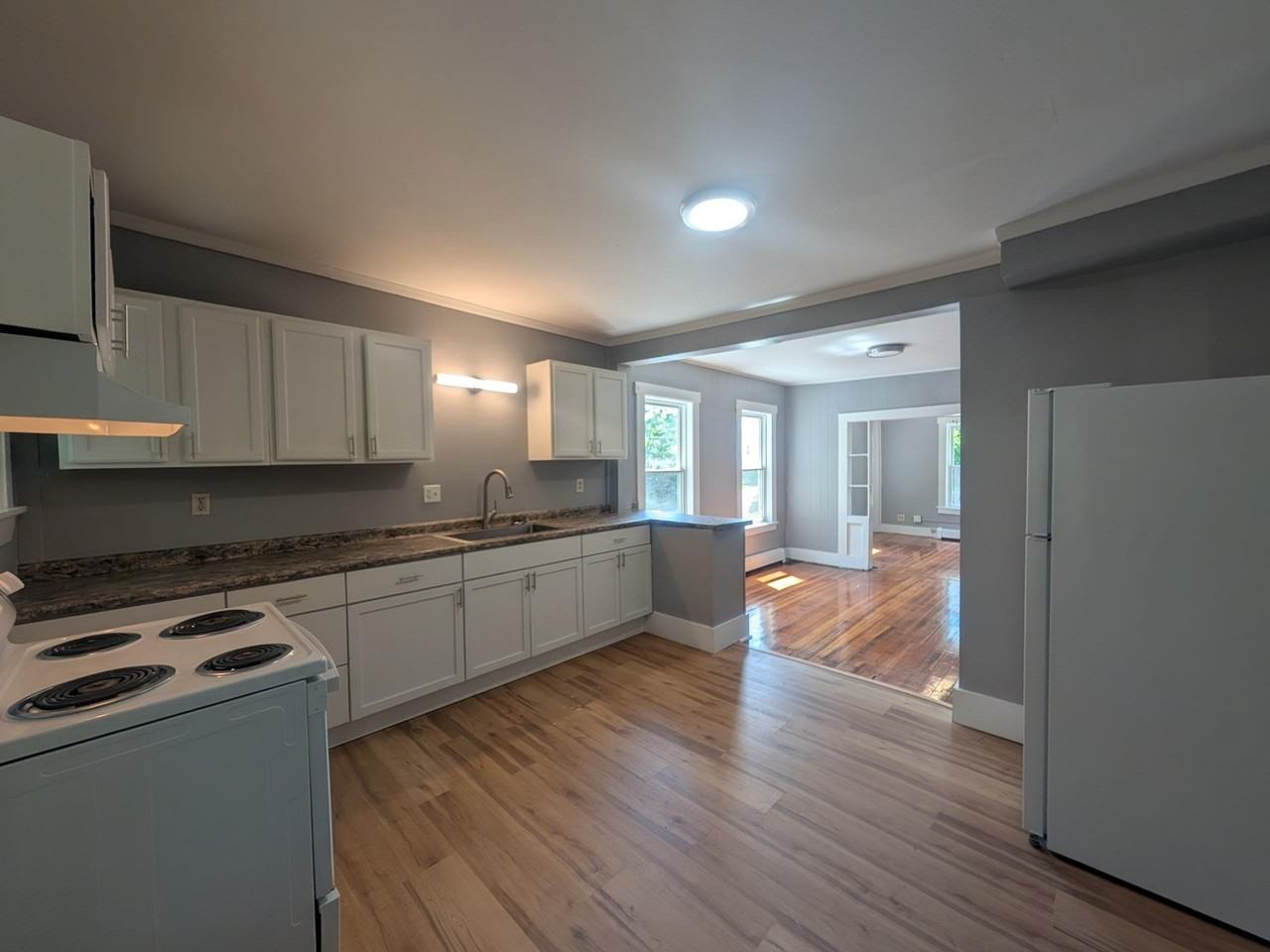 6 Lafayette St - Photo 4 of 12