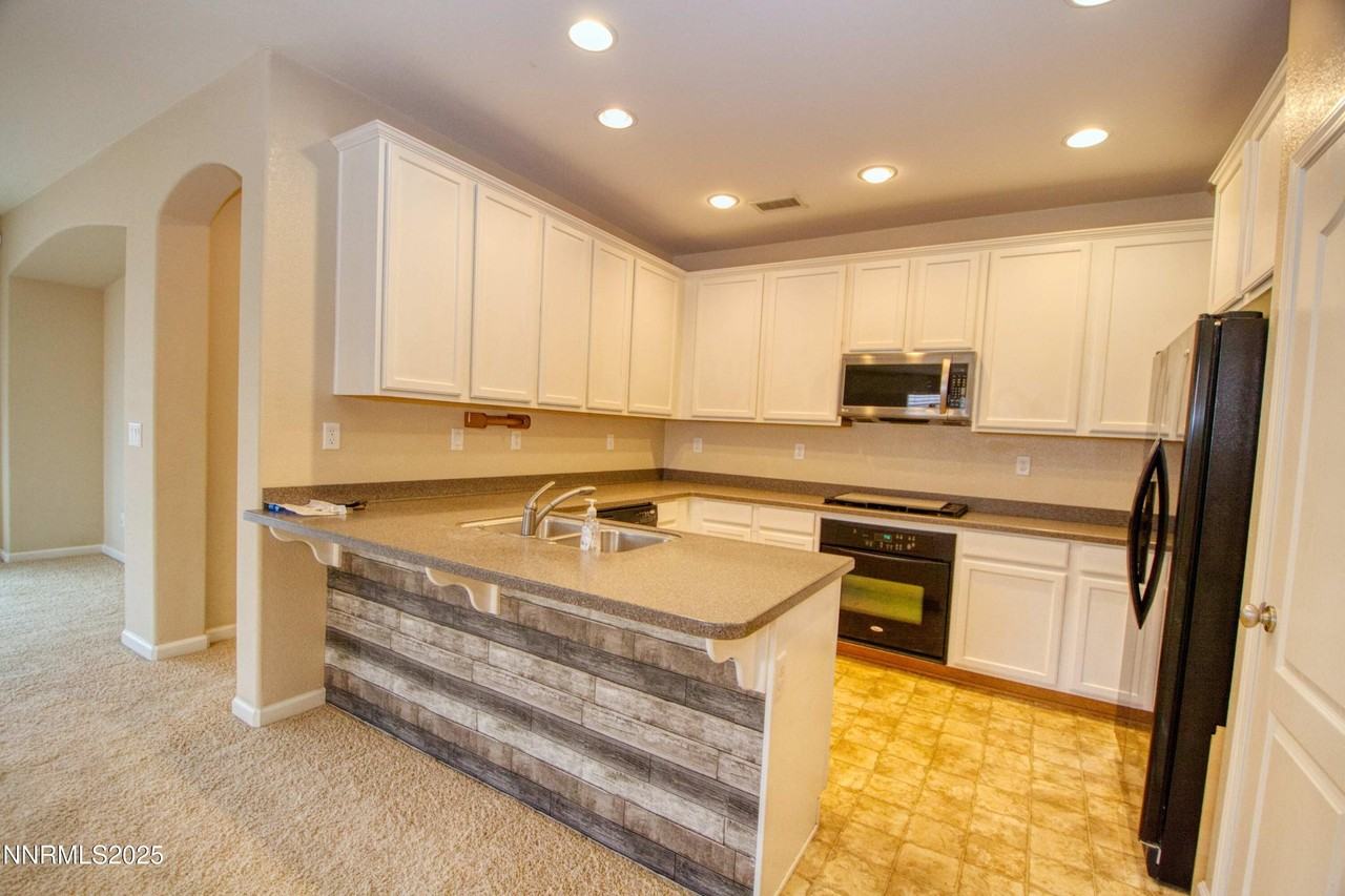 495 Cortono Dr - Photo 3 of 24