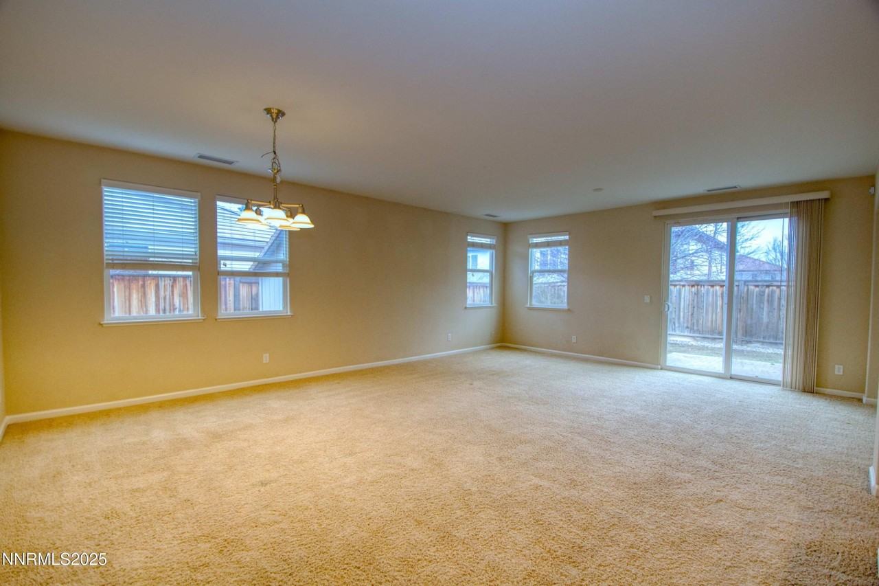 495 Cortono Dr - Photo 7 of 24