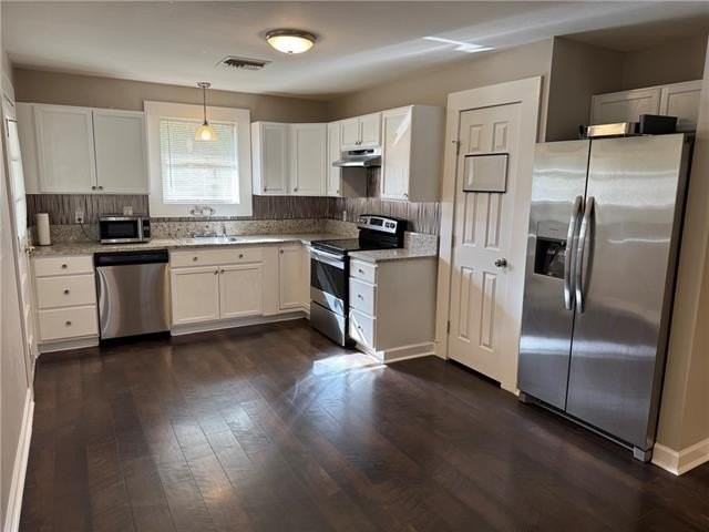 1308 Hudson St - Photo 2 of 13
