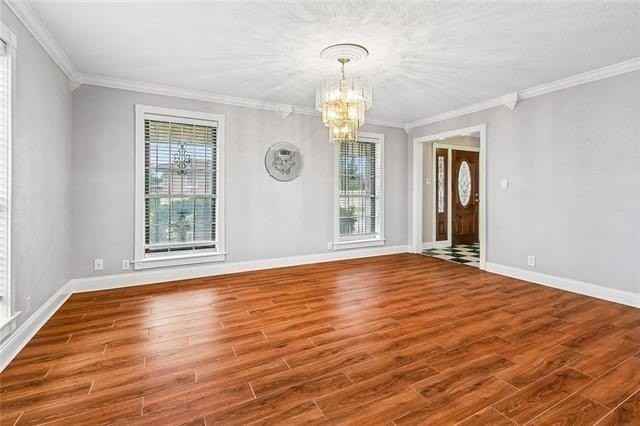 1400 Wisteria Dr - Photo 4 of 21