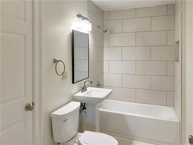 6255 Bellaire Dr - Photo 6 of 9