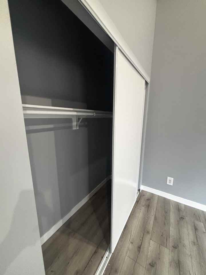1726 West 22nd Street - Photo 7 of 15