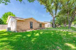 1506 Trowbridge St - Photo 1 of 1