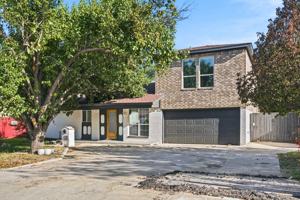 featured image of 2016 Knollwood Ln