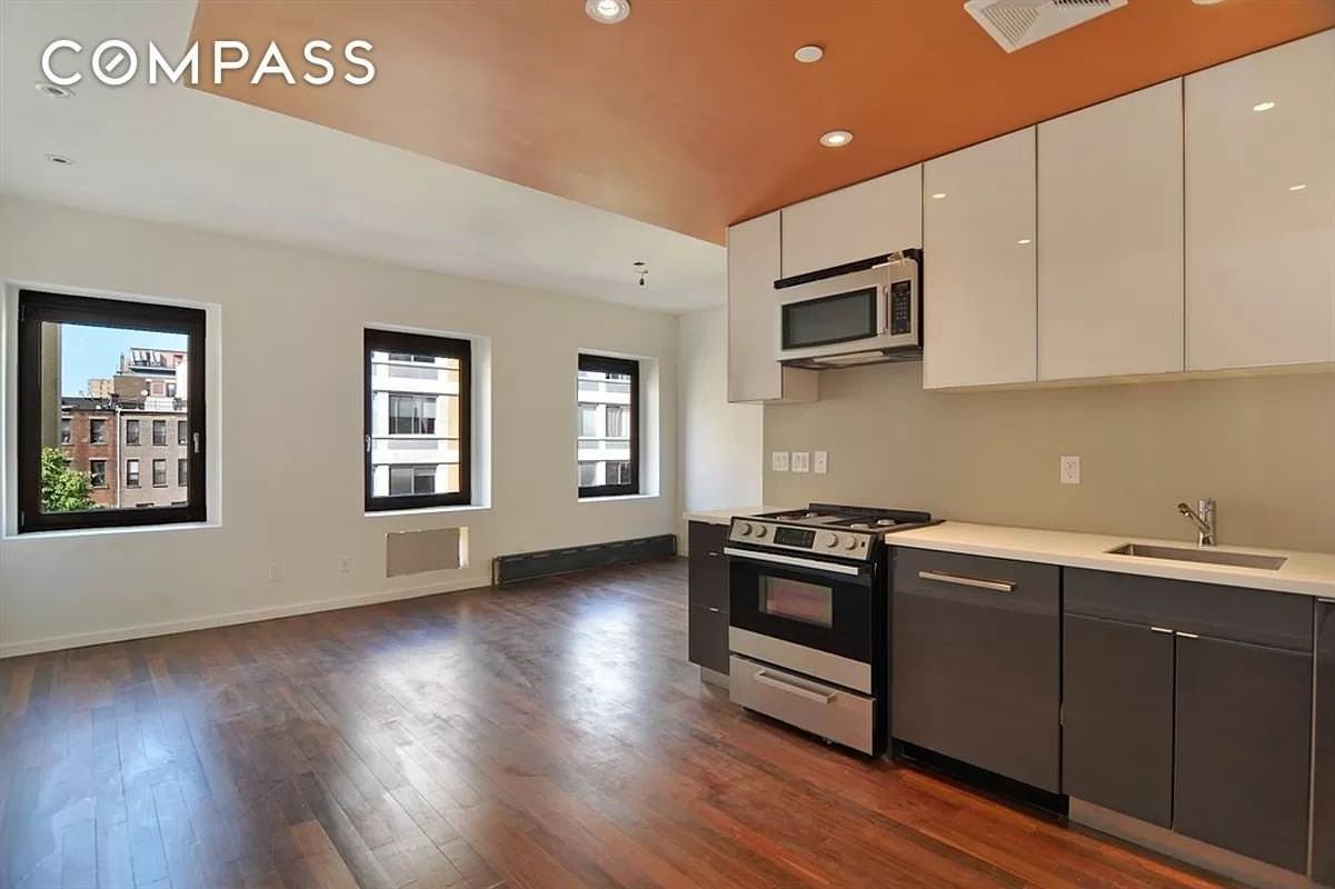 108 W 129th St #2 - Photo 4 of 17