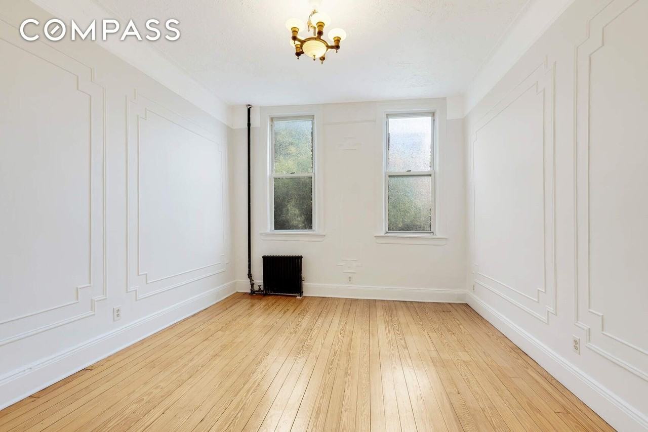 538 Driggs Ave #2R - Photo 6 of 21