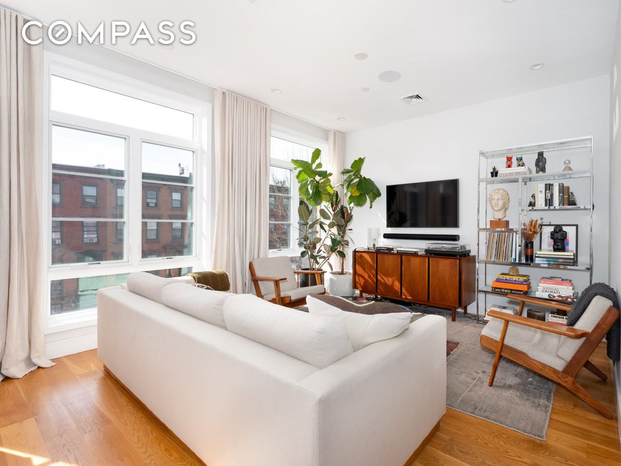185 Putnam Ave #4 - Photo 3 of 10