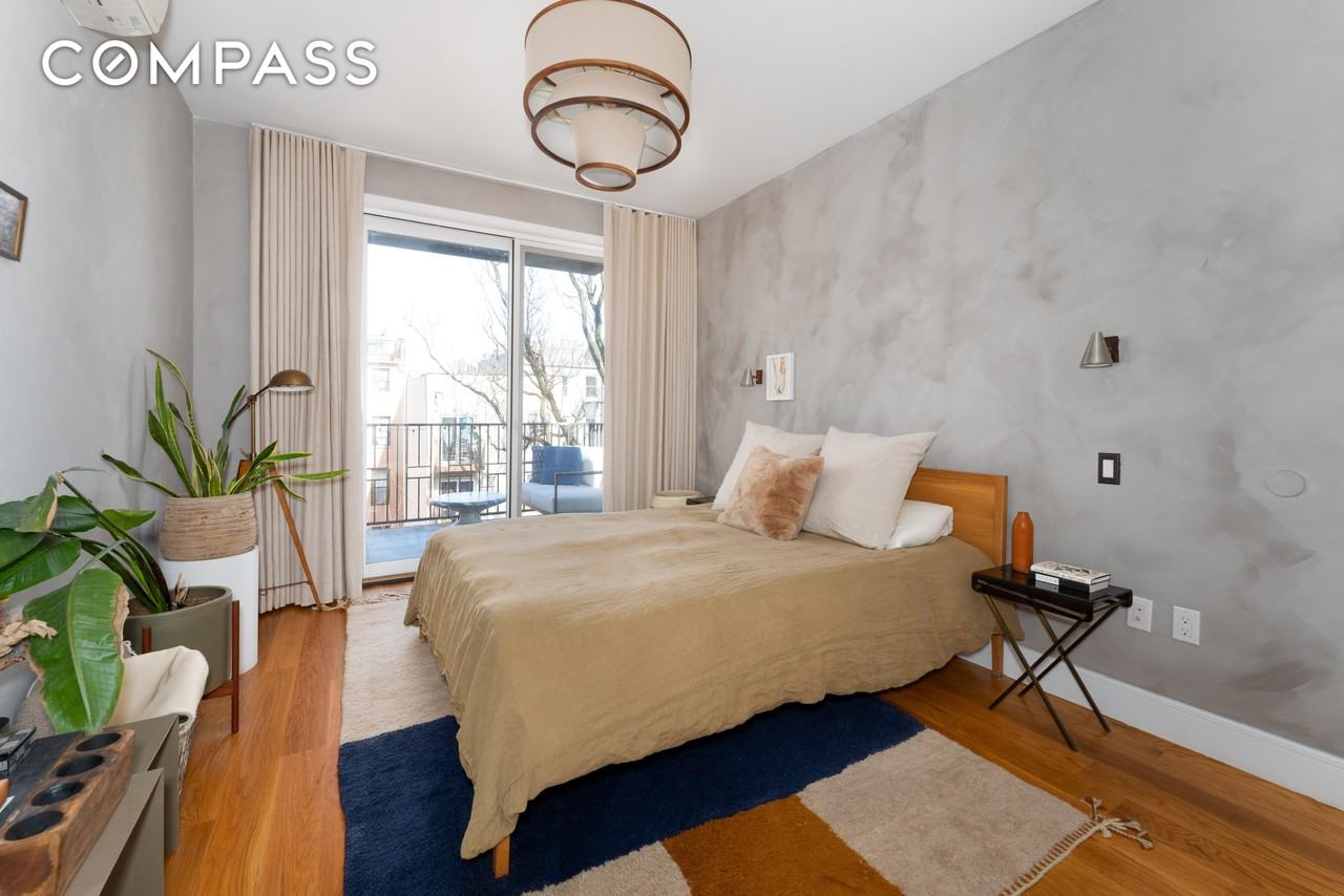 185 Putnam Ave #4 - Photo 7 of 10