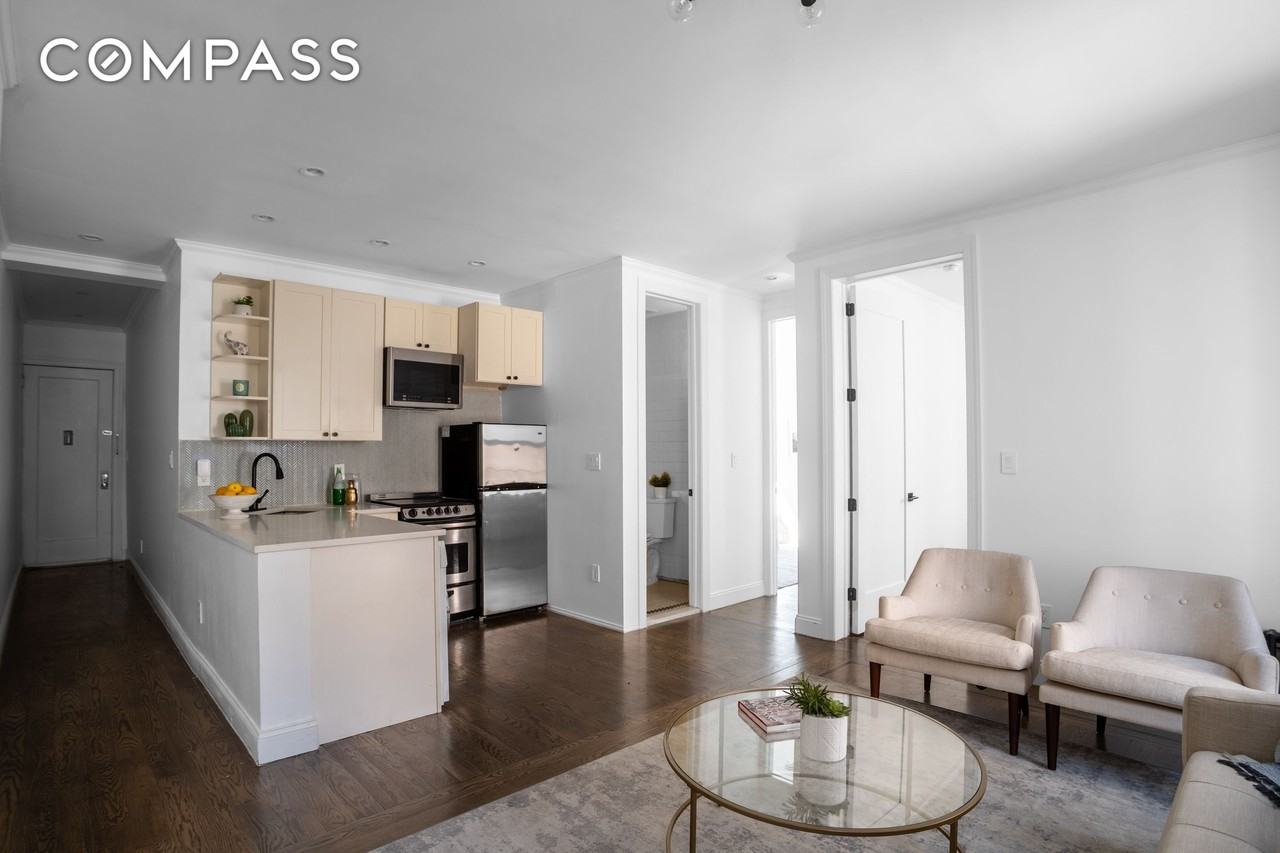 17 E 17th St #D4 - Photo 6 of 12