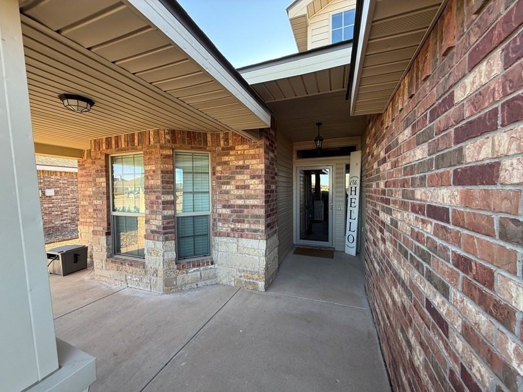 9915 Lamar Ave - Photo 3 of 33