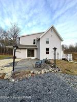 featured image of 1393 Beacon Hill Rd