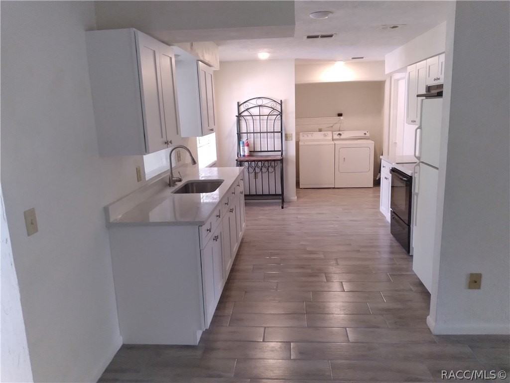 230 S Fillmore St - Photo 5 of 15